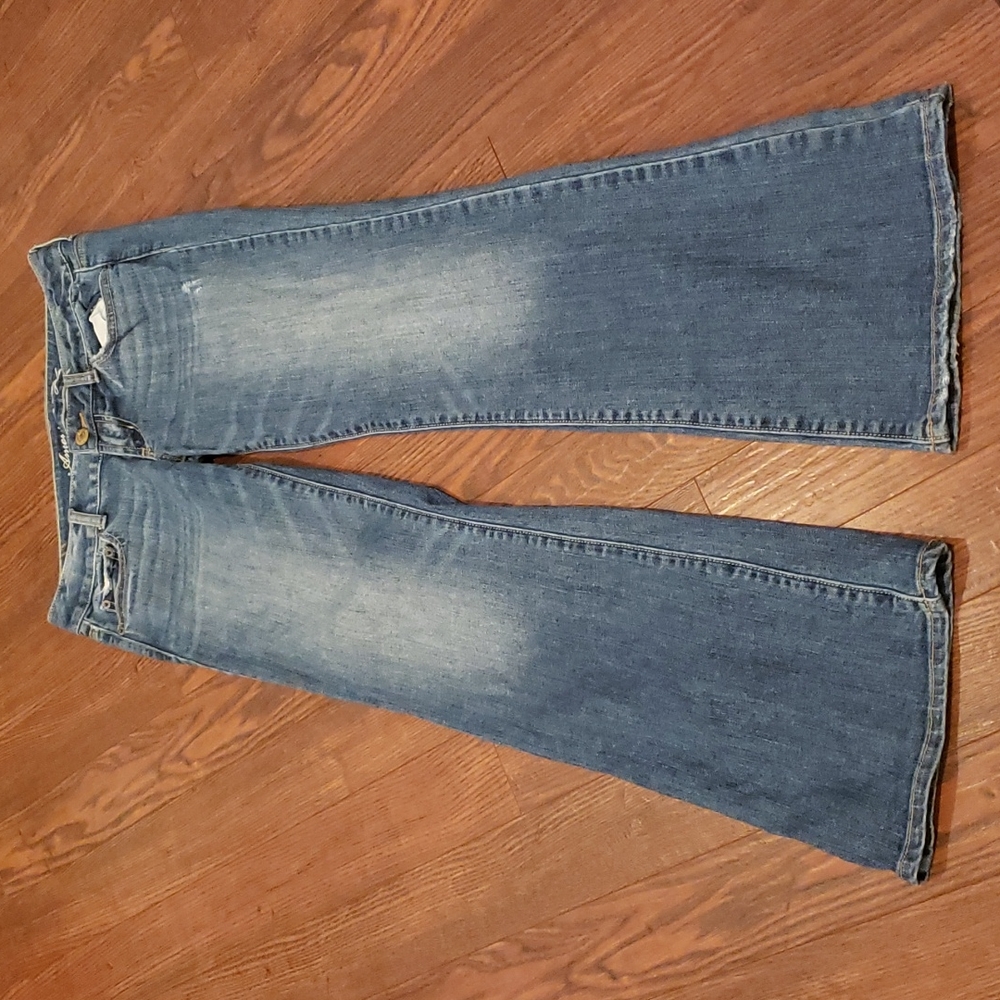 American Eagle stretch boyfriend size 4